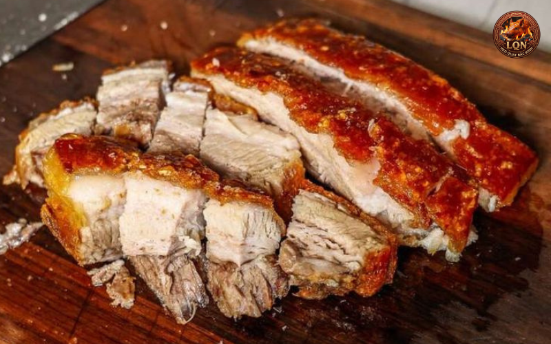 Heo Sữa Quay Giòn Rụm Món Ngon Mang Hương Vị Lễ Nghĩa